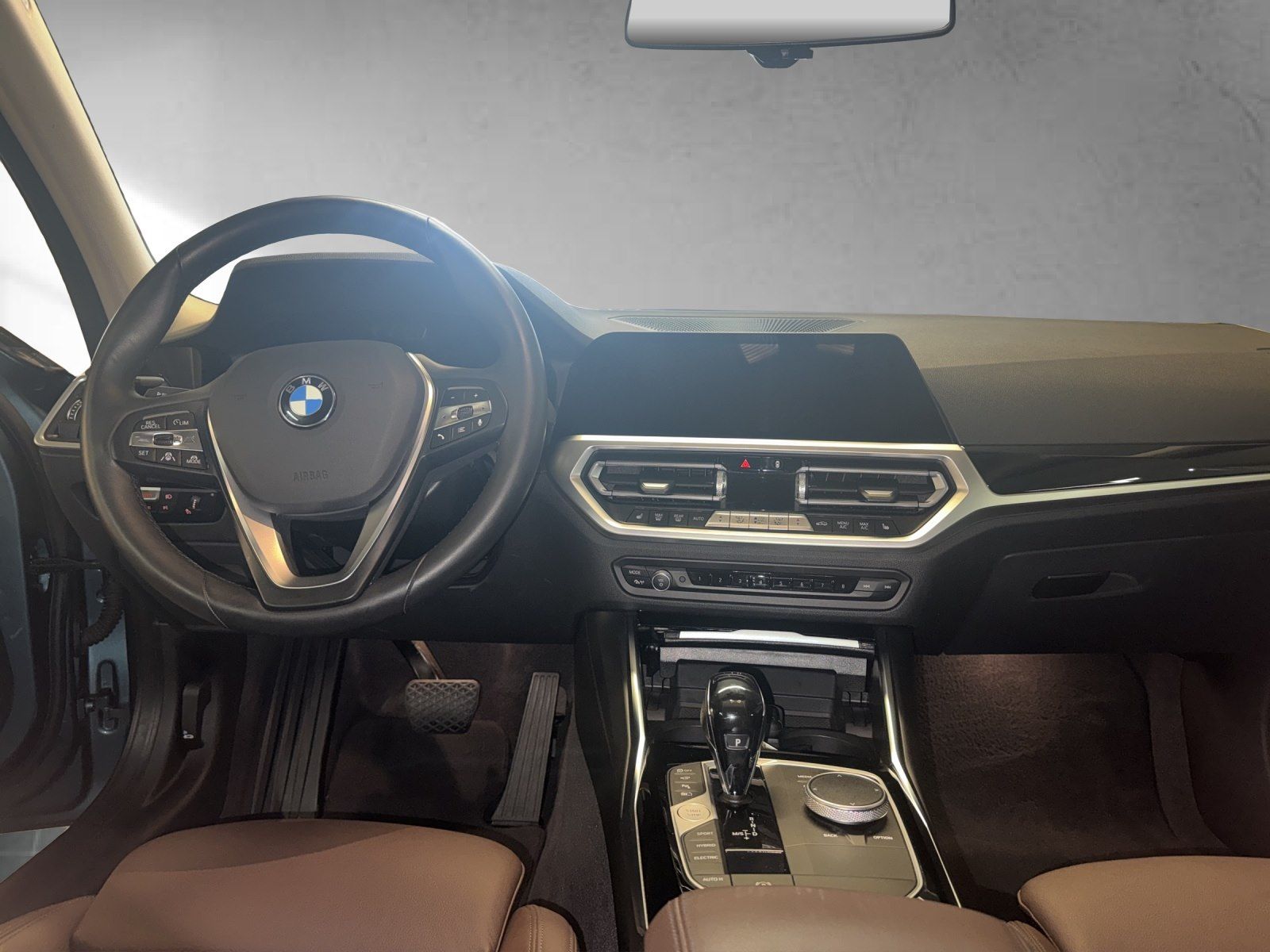 BMW 330e Touring Advantage Leder 360° HUD eSitze foto 13