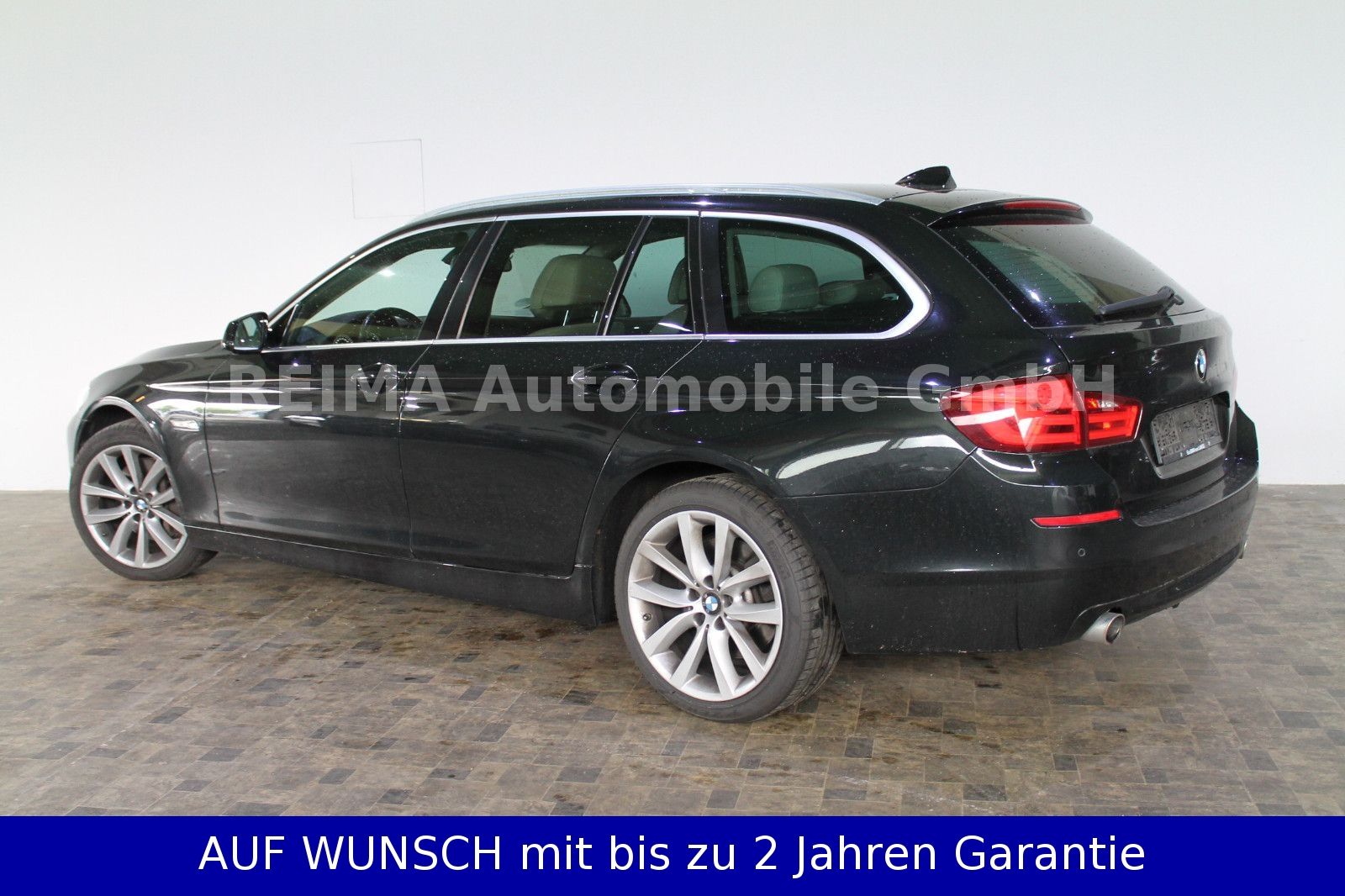 Fahrzeugabbildung BMW 535 d xDrive Touring , Navi, Leder, Xenon