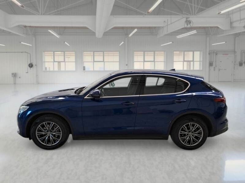 Alfa Romeo Stelvio 2.2 Turbodiesel 160 CV AT8 RW imagem 2