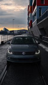 Volkswagen Jetta 1.4 TSI DSG CarPlay Vollleder Keyless - gebrauchte VW Jetta aus dem Jahr 2016