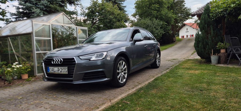 Image of Audi A4