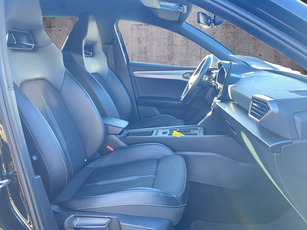 Cupra Leon Sportstourer VZ 2.0 TSI DSG NAVI+RFK+SHZ NA