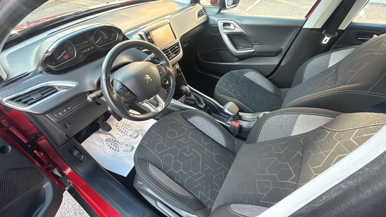 Peugeot 2008 Active *Gut gepflegt* *Garantie*