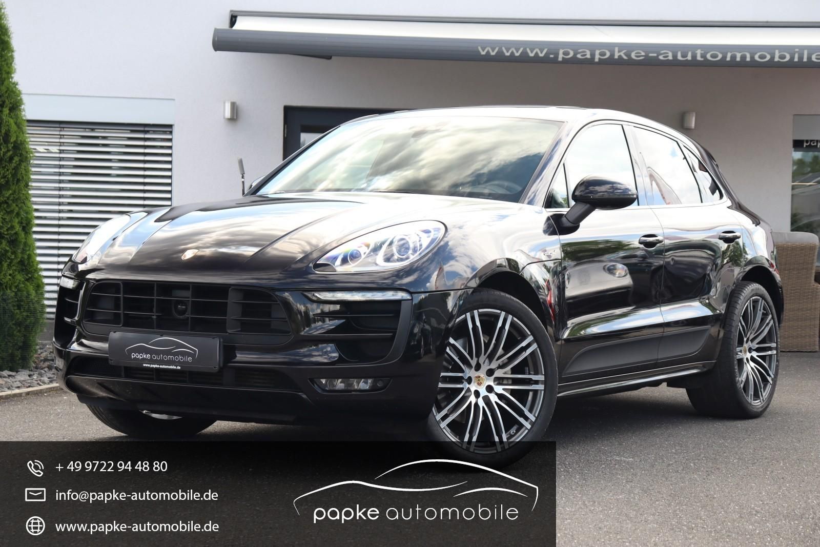 PORSCHE Macan