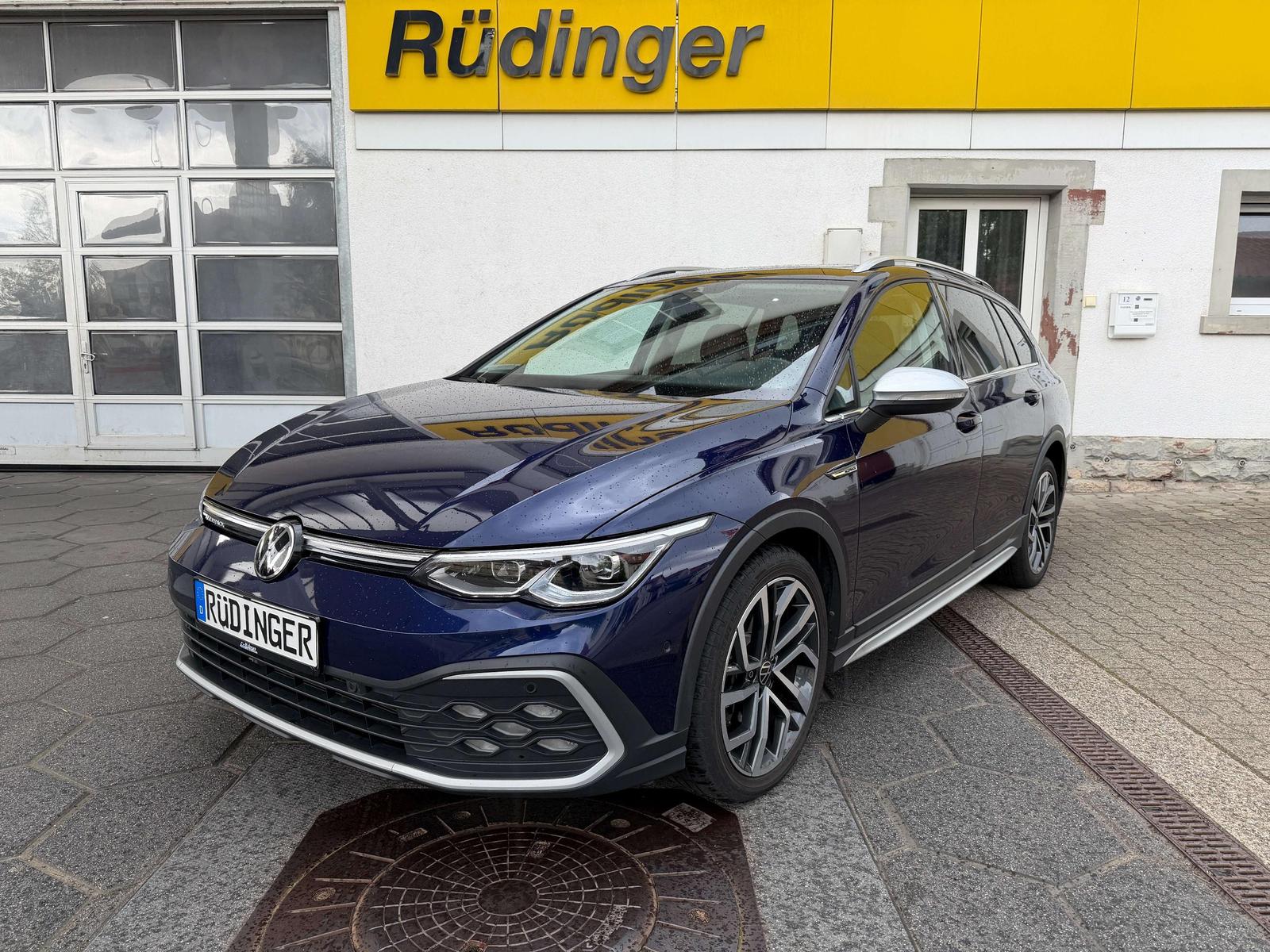Volkswagen Golf Variant Alltrack 4Motion AHK PANORAMA LED K