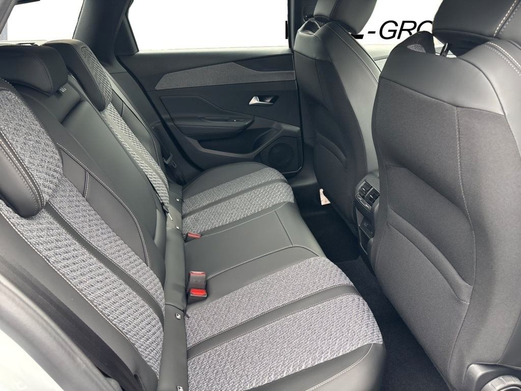 Peugeot 308 - Bild 11