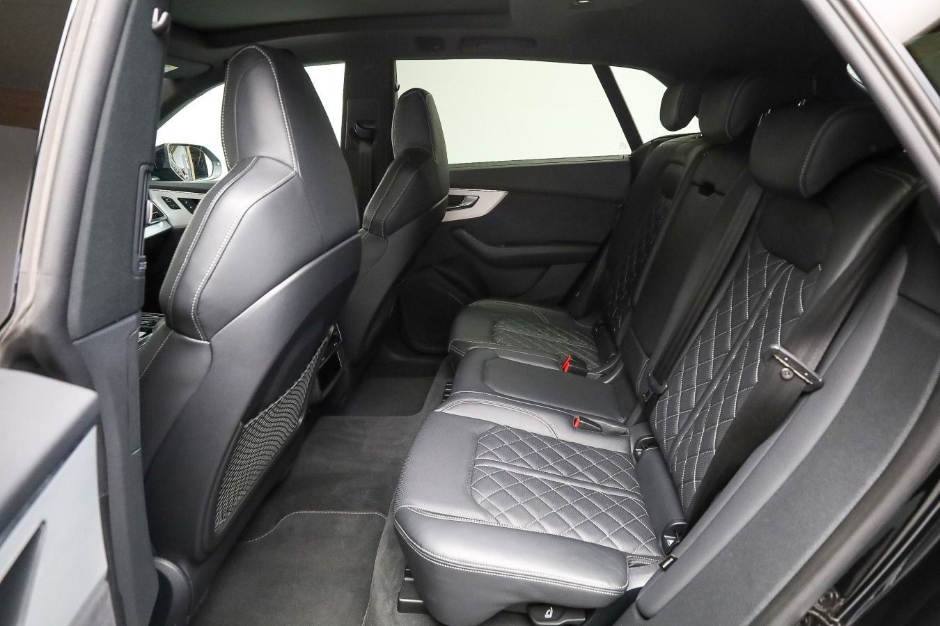 Audi SQ8 - Bild 9