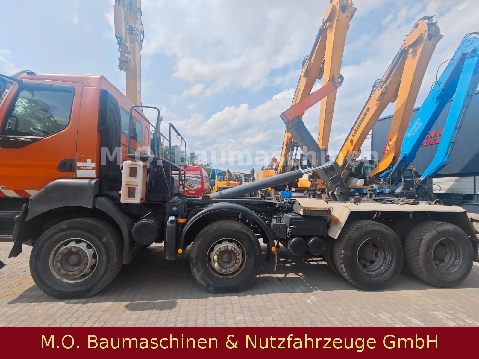 Fahrzeugabbildung Renault Kerax 410-32 / AC/ 8x4 /