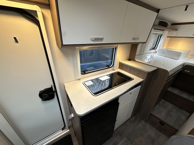 Carado pro+ V 337 Pro+DigitalSafetyACCSolar2.Batte