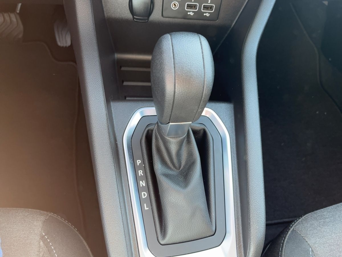 Fahrzeugabbildung Renault Clio ZEN TCe 90 Automatic EPH Navi SHZ GJR