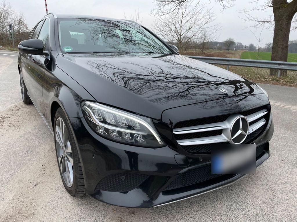 Image of Mercedes-Benz C 200