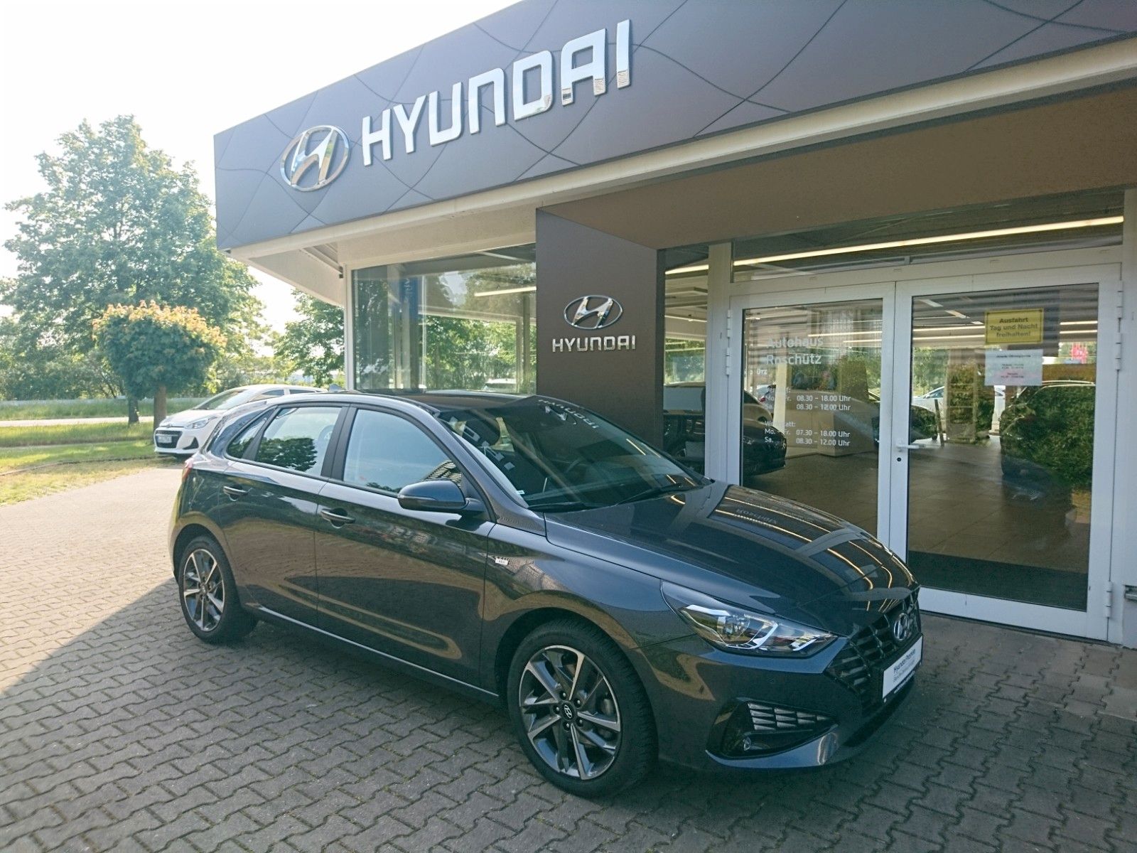 Fahrzeugabbildung Hyundai i30 1.0 T-GDI 48V- Hybrid  Trend Klima PDC RFK