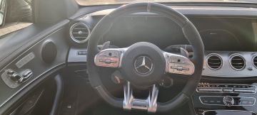 Bild 16 Mercedes-Benz E 63 AMG S 4Matic T-Modell PanoNight-Paket