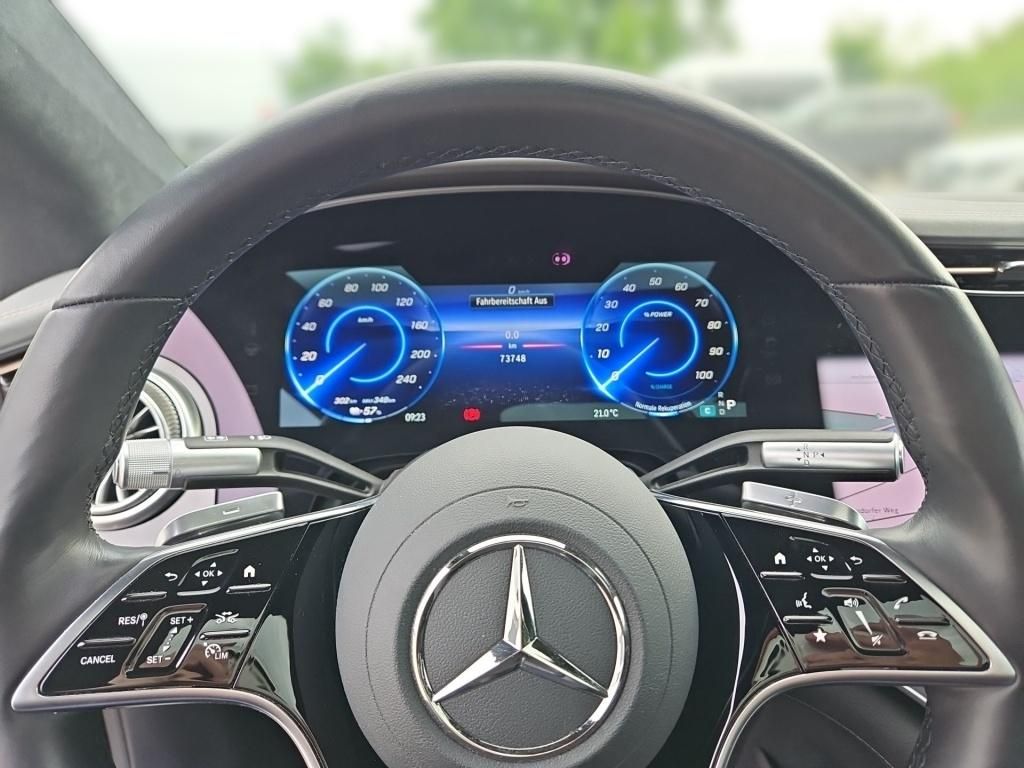 Fahrzeugabbildung Mercedes-Benz EQS 580 4M ACC Pano Hyperscreen Massage Sitzklim