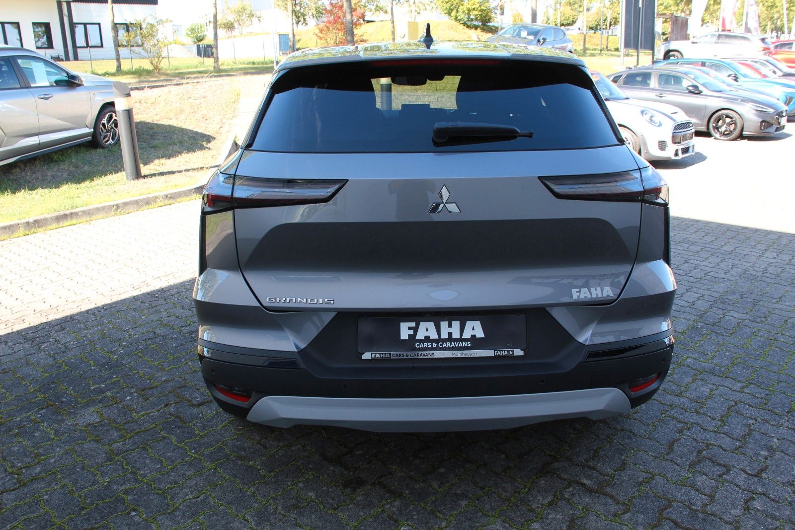 Fahrzeugabbildung Mitsubishi Grandis 1.3 Intro Edition