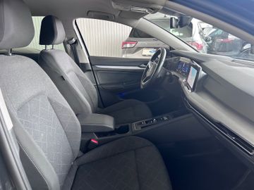Volkswagen Golf - 9