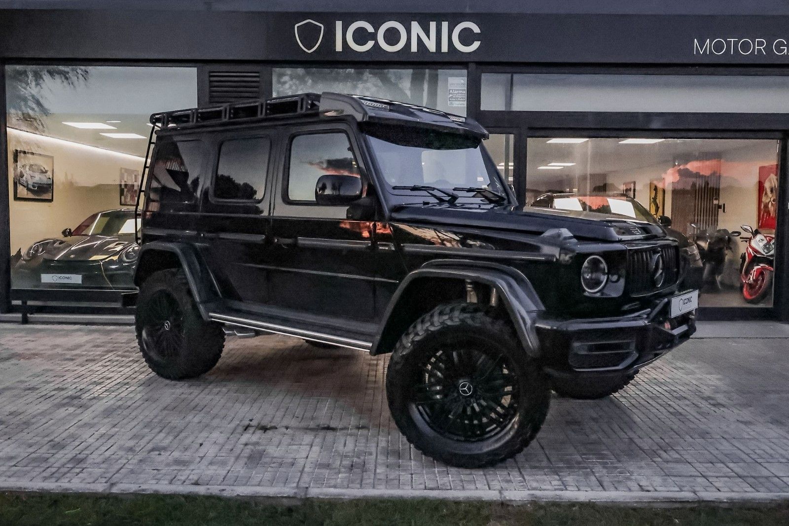 MERCEDES-BENZ G 63 AMG 4x4 2