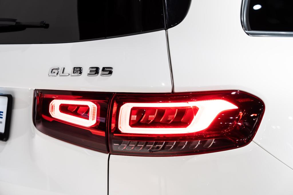 Mercedes-Benz GLB 35 AMG