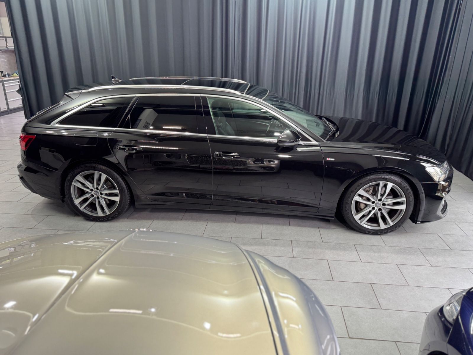 Fahrzeugabbildung Audi A6 Avant 50 TDI quattro sport|S-LINE|PANO|MATRIX
