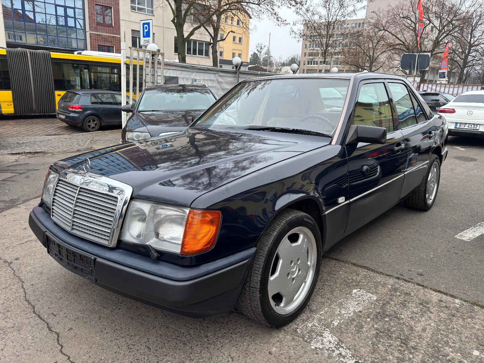 Mercedes-Benz E 300 AUTOMATIK KLIMA AMG-FELGEN