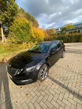 Skoda Oktavia 2L Diesel Automatik - Skoda Oktavia mit Diesel-Antrieb