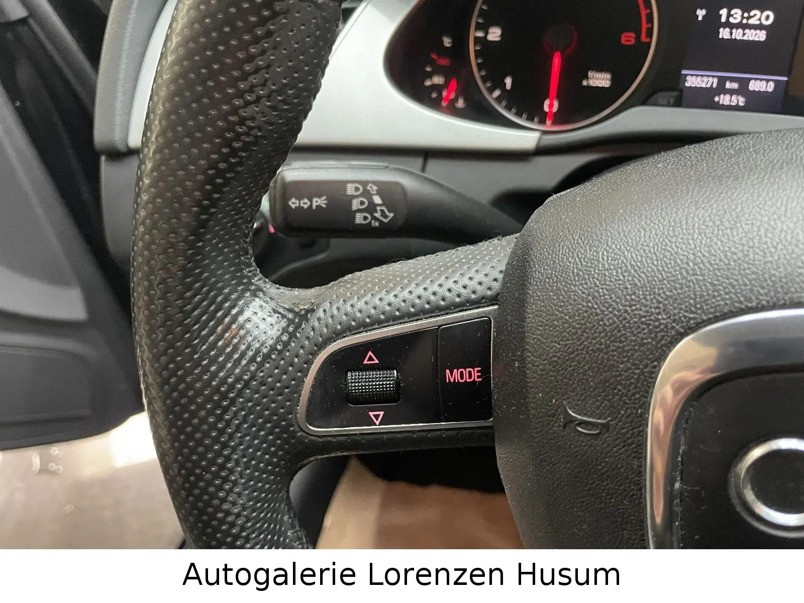 Audi A4 2009 — photo 28