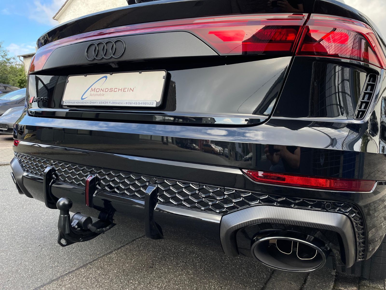 Fahrzeugabbildung Audi RSQ8 Performance Full Option|Carbon|STHZ|B&O Adv