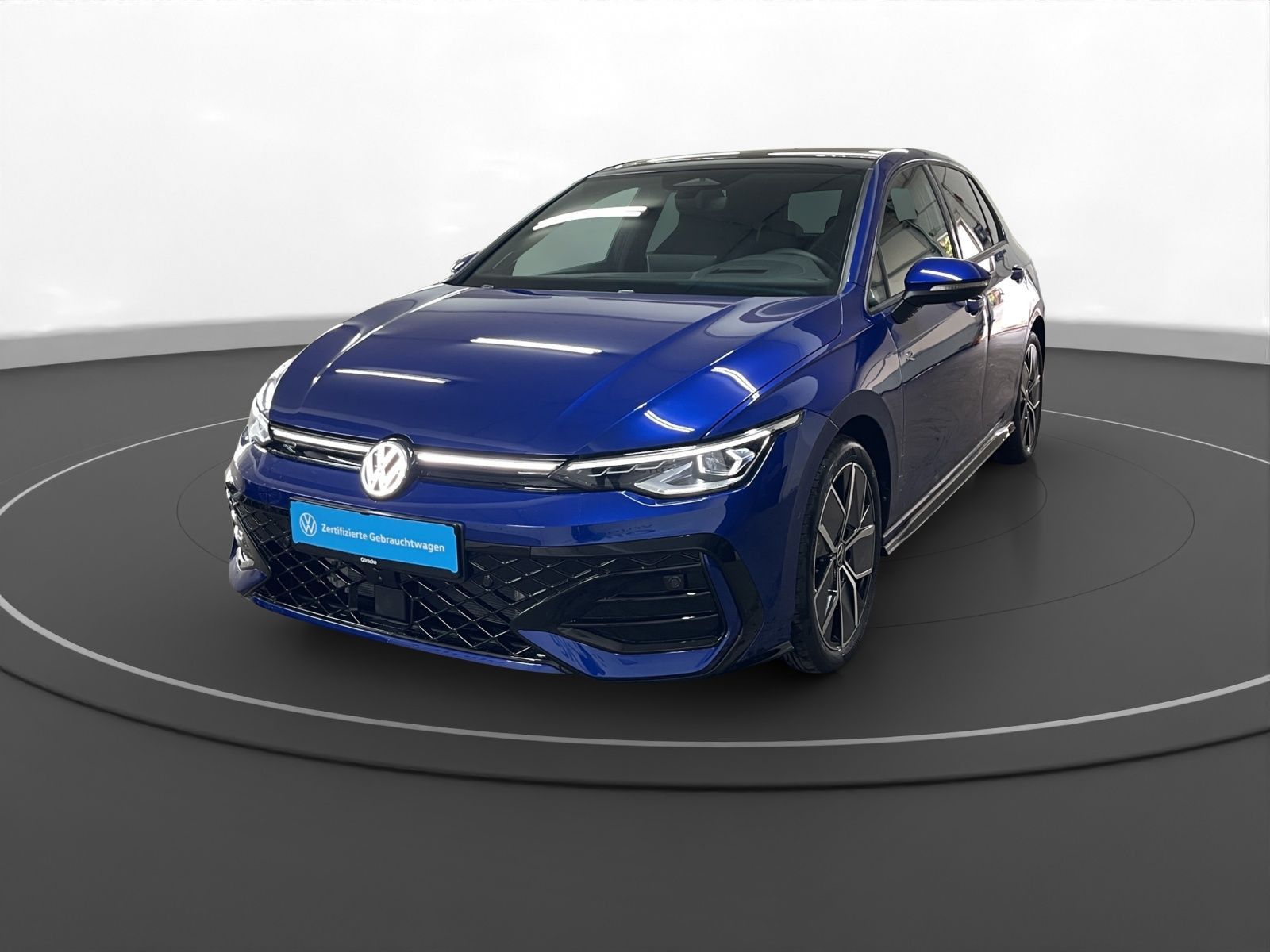 Volkswagen Golf VIII 2.0 TDI R-Line AHK Pano Matrix LM 18 foto 2