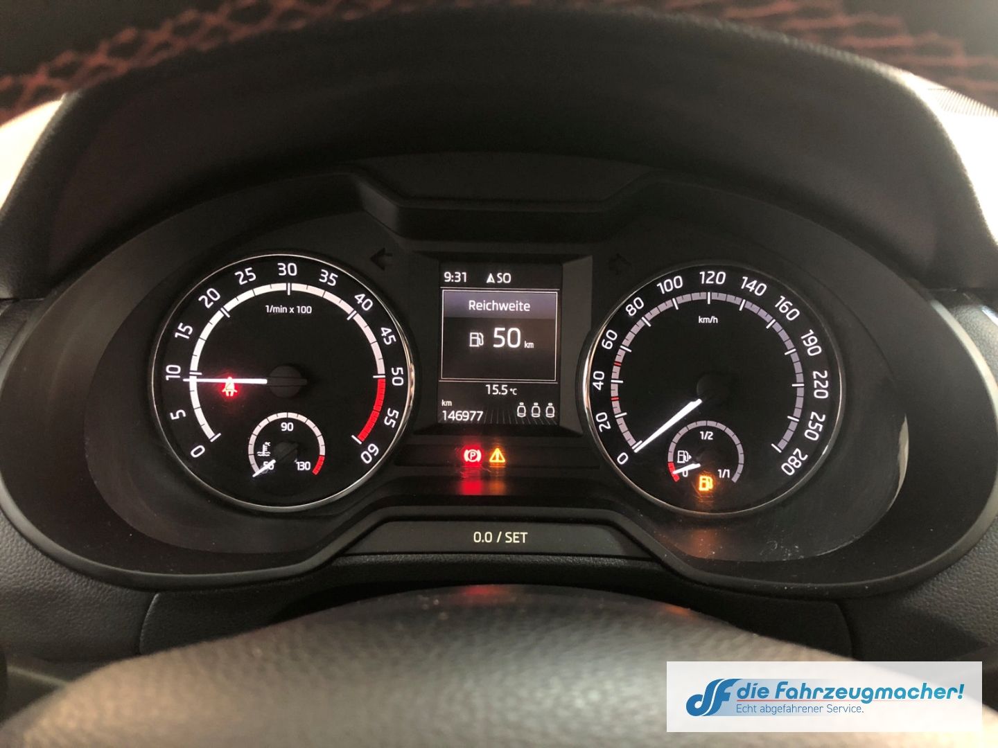 Fahrzeugabbildung SKODA Octavia Combi RS 2.0 TDI DPF Sportpaket Navi Bi-