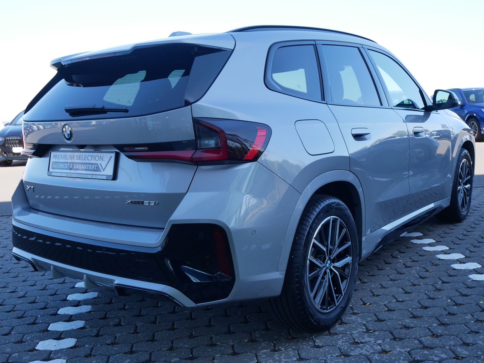 BMW X1 xDrive23i M-Sport DA PA HUD A-LED AHK PANO foto 5