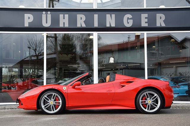 Ferrari 488 Spider *LED Lenkrad*Beifahrerdisplay*