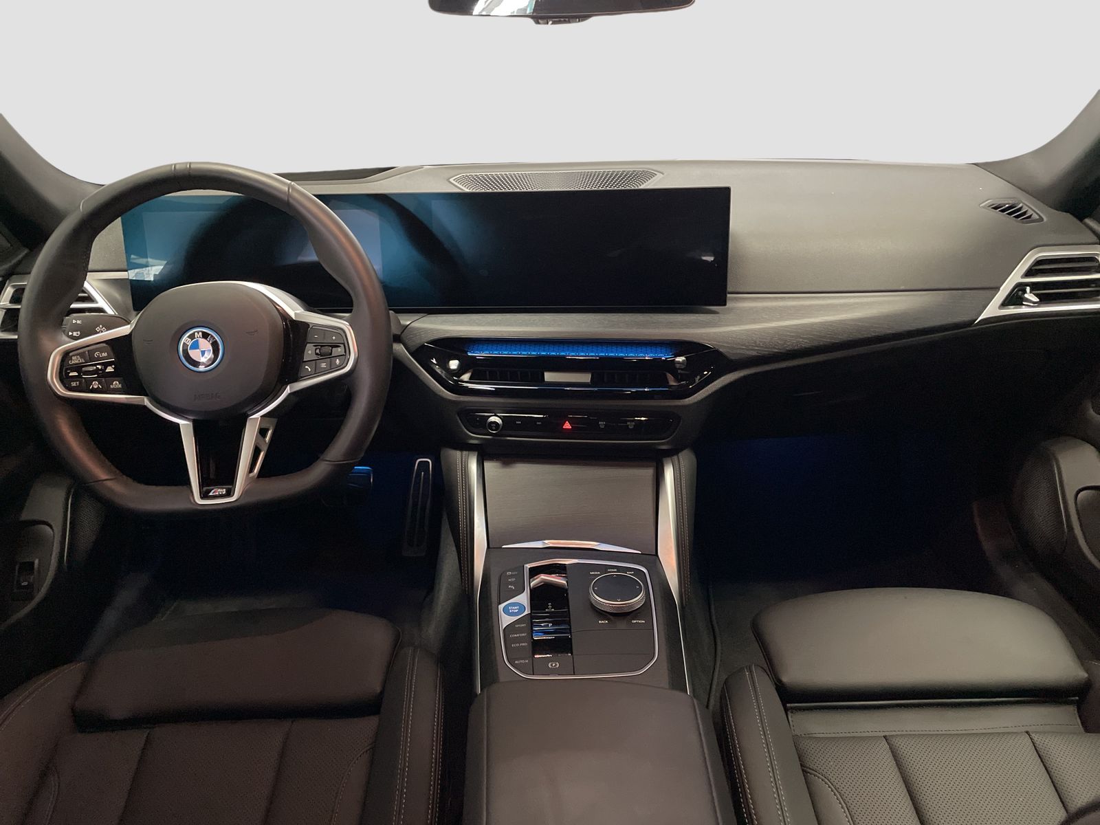 BMW i4 - Bild 12