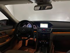 MERCEDES-BENZ E 250 CGI RENTNER / 1.HD / NUR 46.tKM /NEUWERTIG MERCEDES-BENZ E 250 CGI RENTNER / 1.HD / NUR 46.tKM /NEUWERTIG