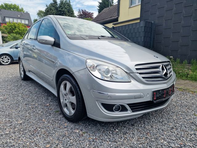 Mercedes-Benz B -Klasse B 200/KLIMA/ALU/ AHK / TÜV