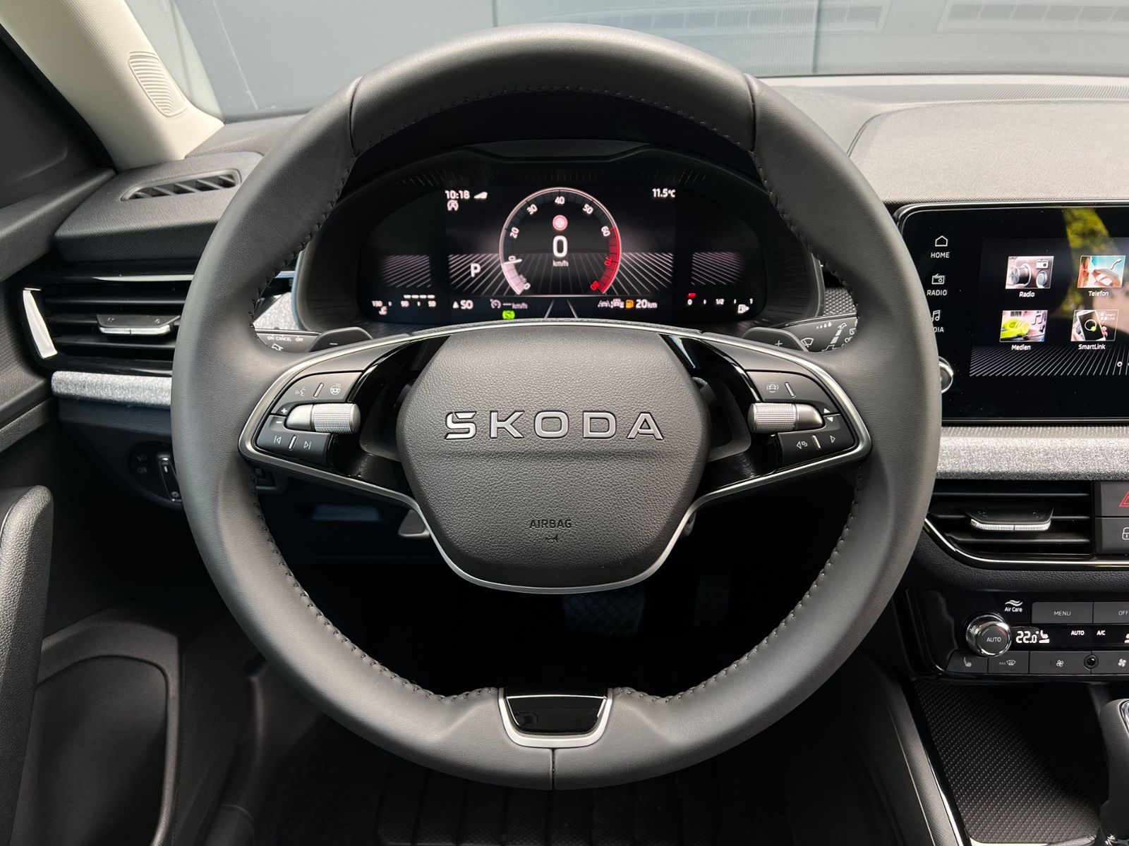 Fahrzeugabbildung SKODA Kamiq Selection 1.0 TSI DSG *AHK,LED,SmartLink,1