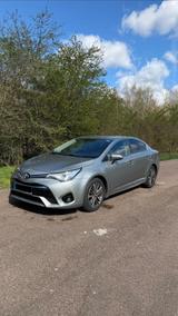 Toyota Avensis 1,8 l Comfort Edition S, 1. Hand - gebrauchte Toyota Avensis aus dem Jahr 2016