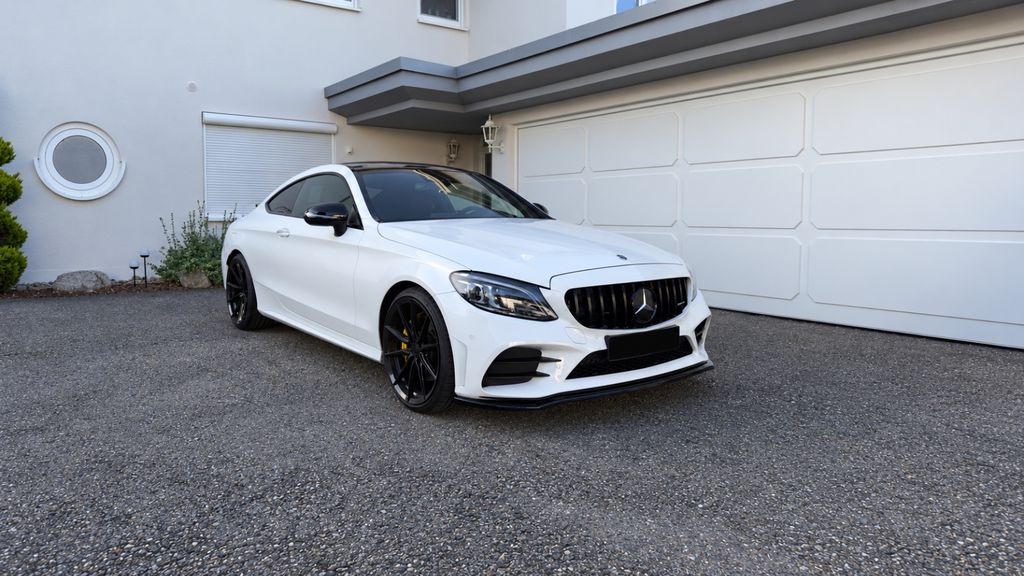 Image of Mercedes-Benz C 300