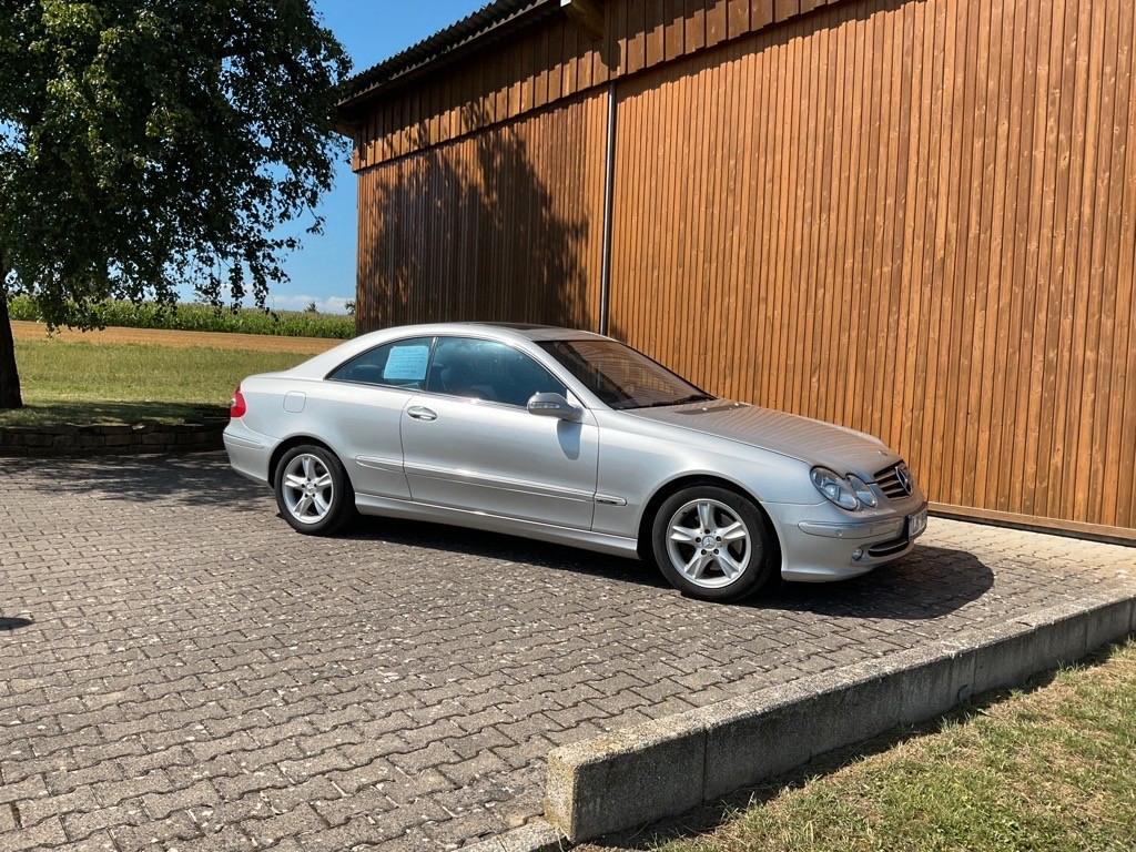 Mercedes-Benz CLK 270 CDI AVANTGARDE