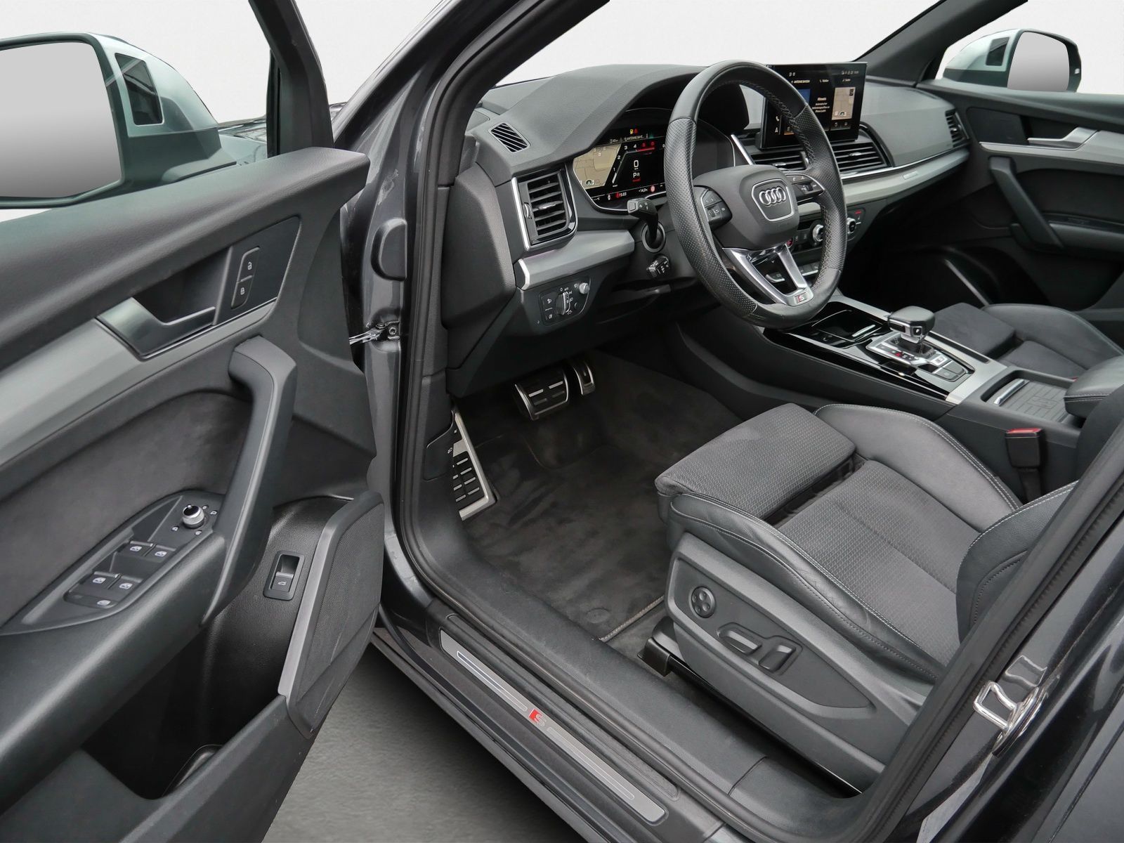Audi SQ5 - Bild 14