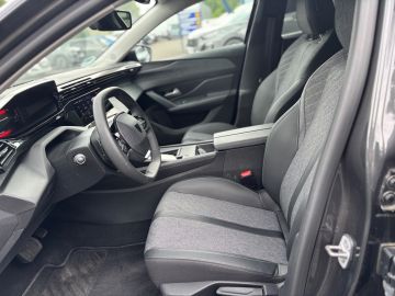 Peugeot 408 - 10