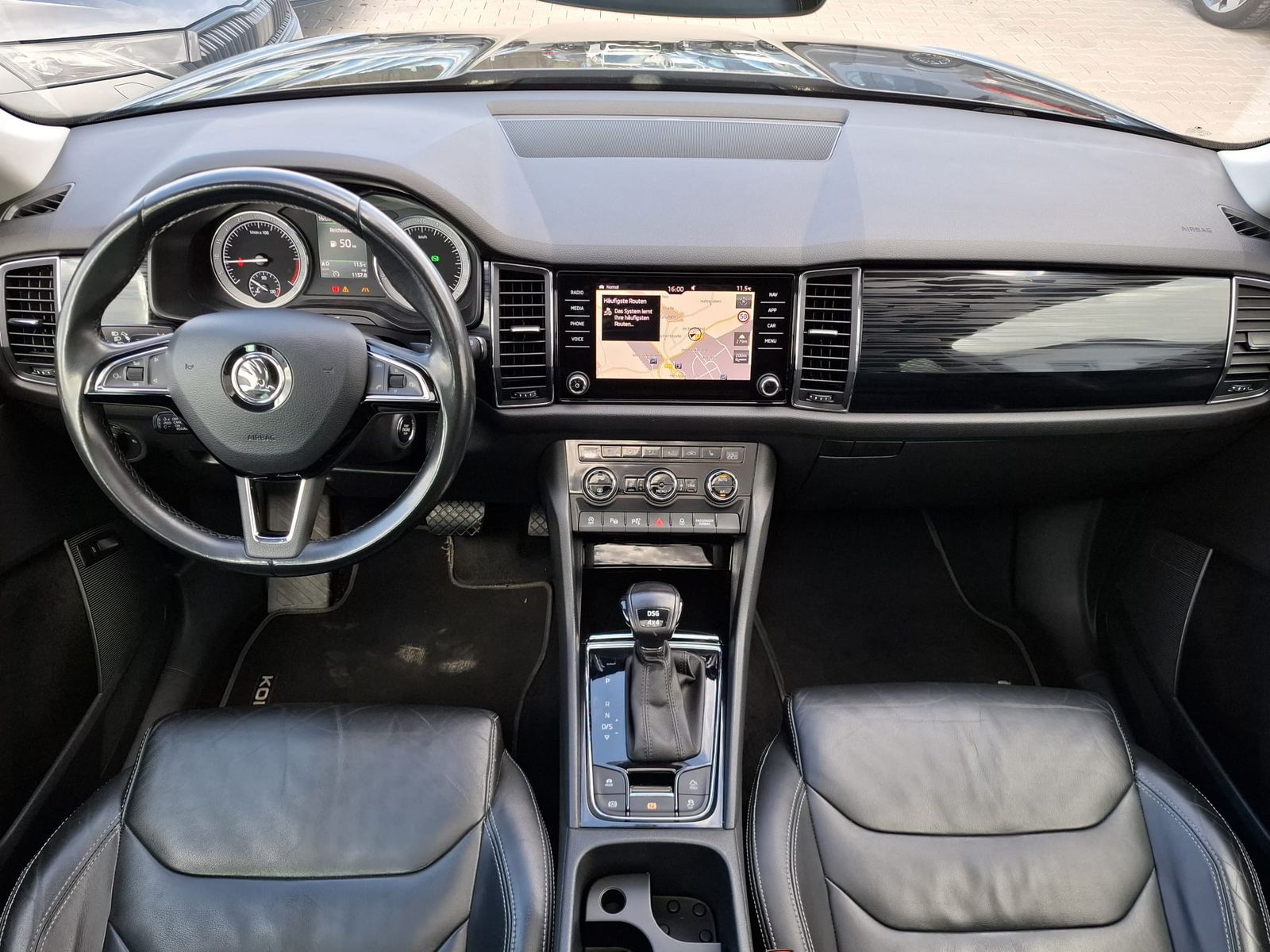 Fahrzeugabbildung SKODA Kodiaq 2.0 TDI 4x4 PANO*StandH*LEDER*CANTON*AHK