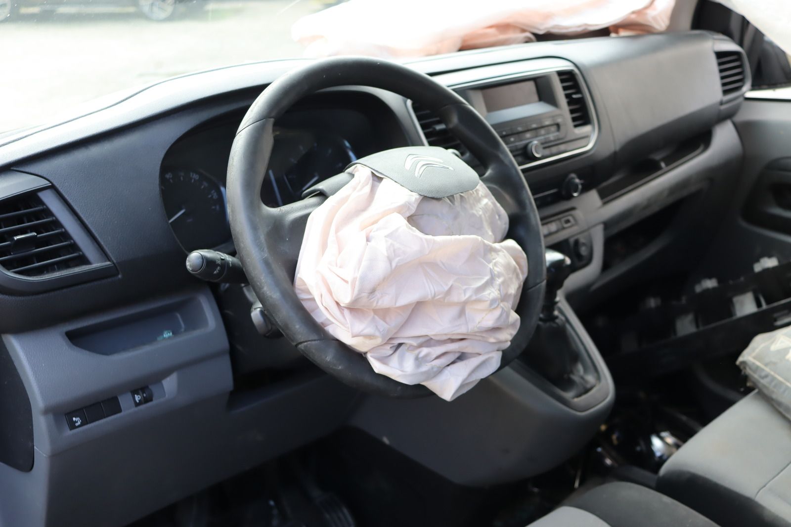 Fahrzeugabbildung Citroën Jumpy * Klima * 9- Sitzer