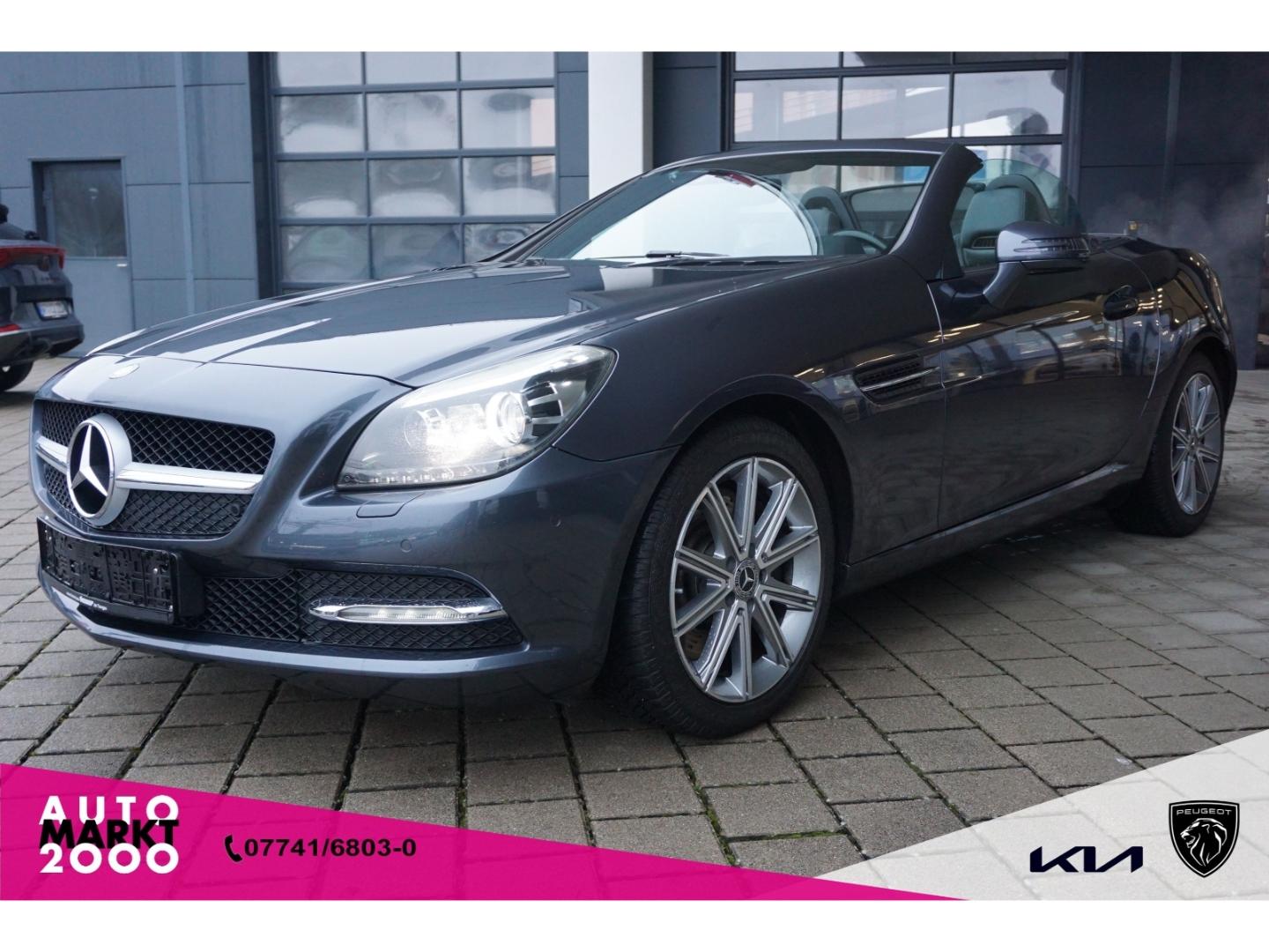 Mercedes-Benz SLK 200 BlueEFFICIENCY 7G-Tronic Airscarf Xenon