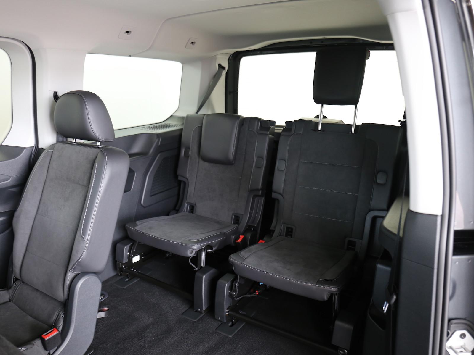 Volkswagen Caddy Maxi eHYBRID STYLE DSG LED ACC AGR 7SITZ