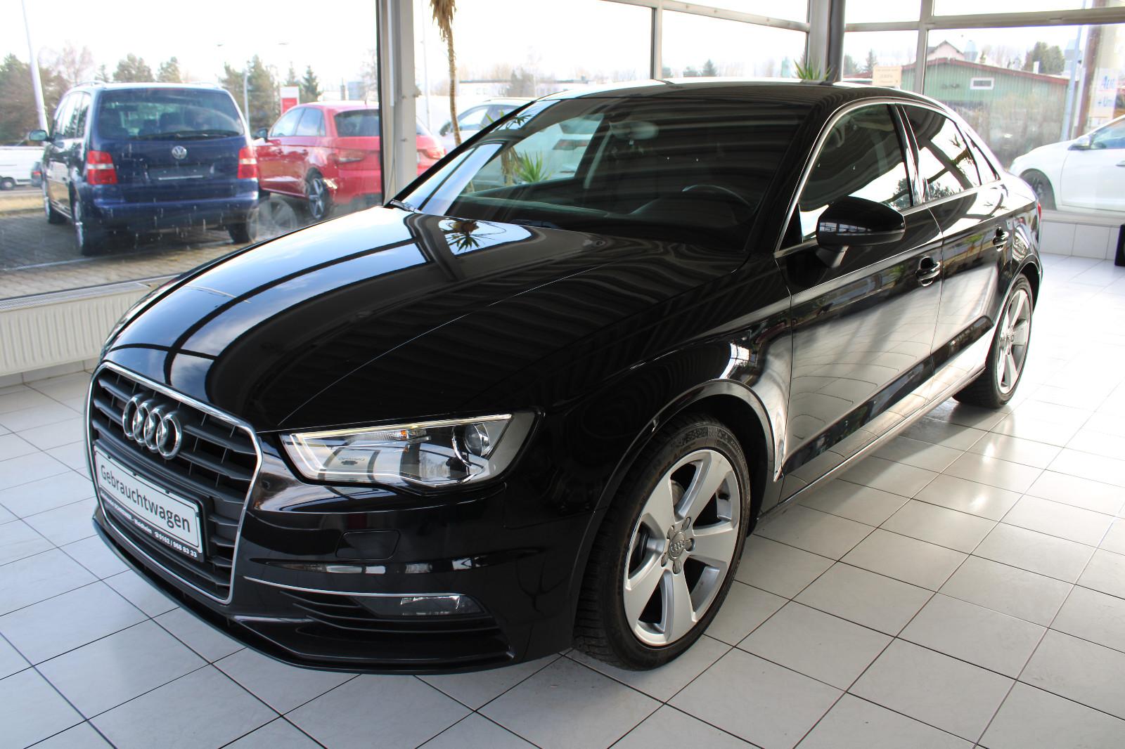 Audi A3 BI-XENON NAVI TEMPOMAT PDC