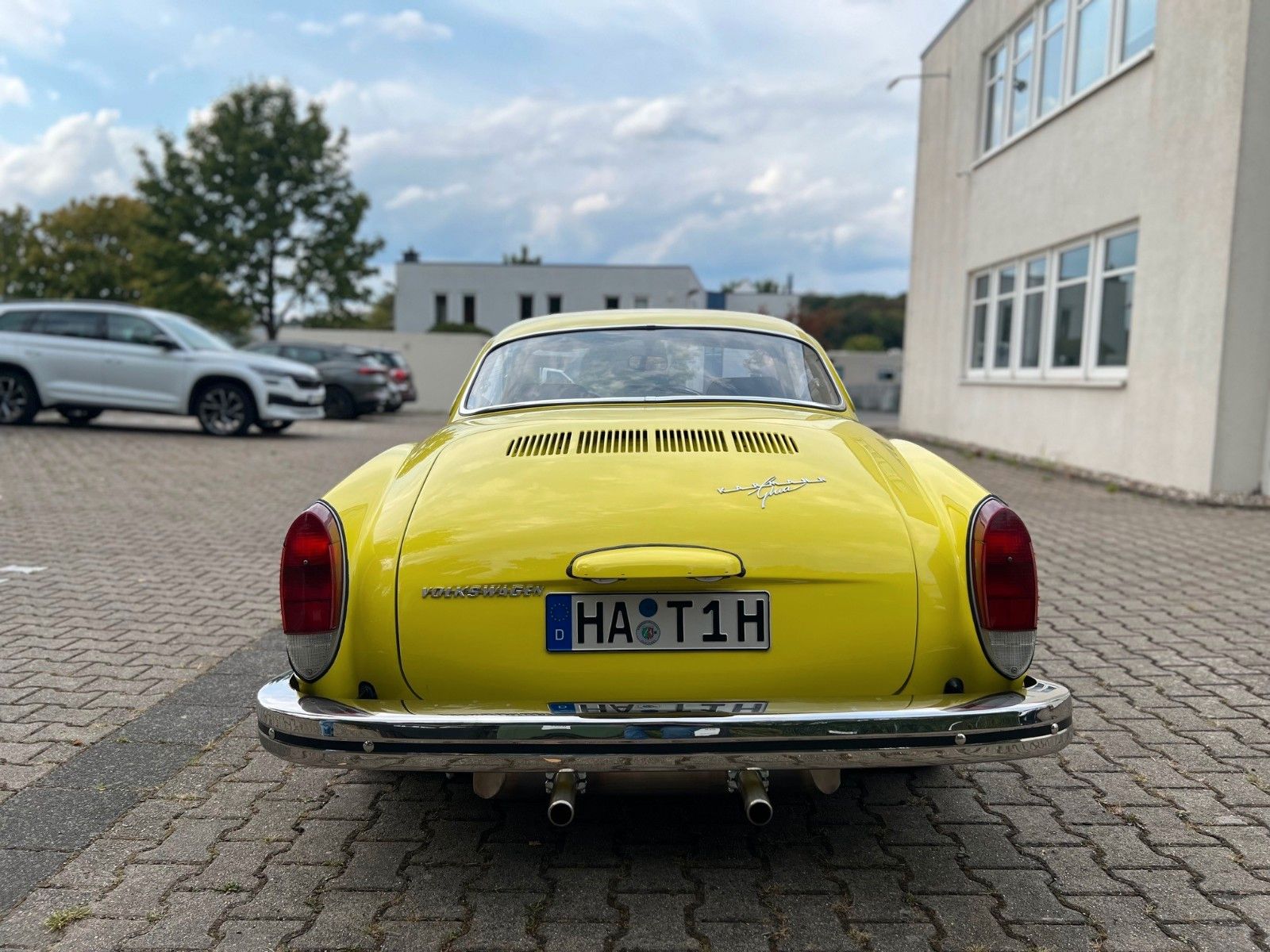 Fahrzeugabbildung Volkswagen Karmann Ghia Sport mit TYP 4 - 170PS