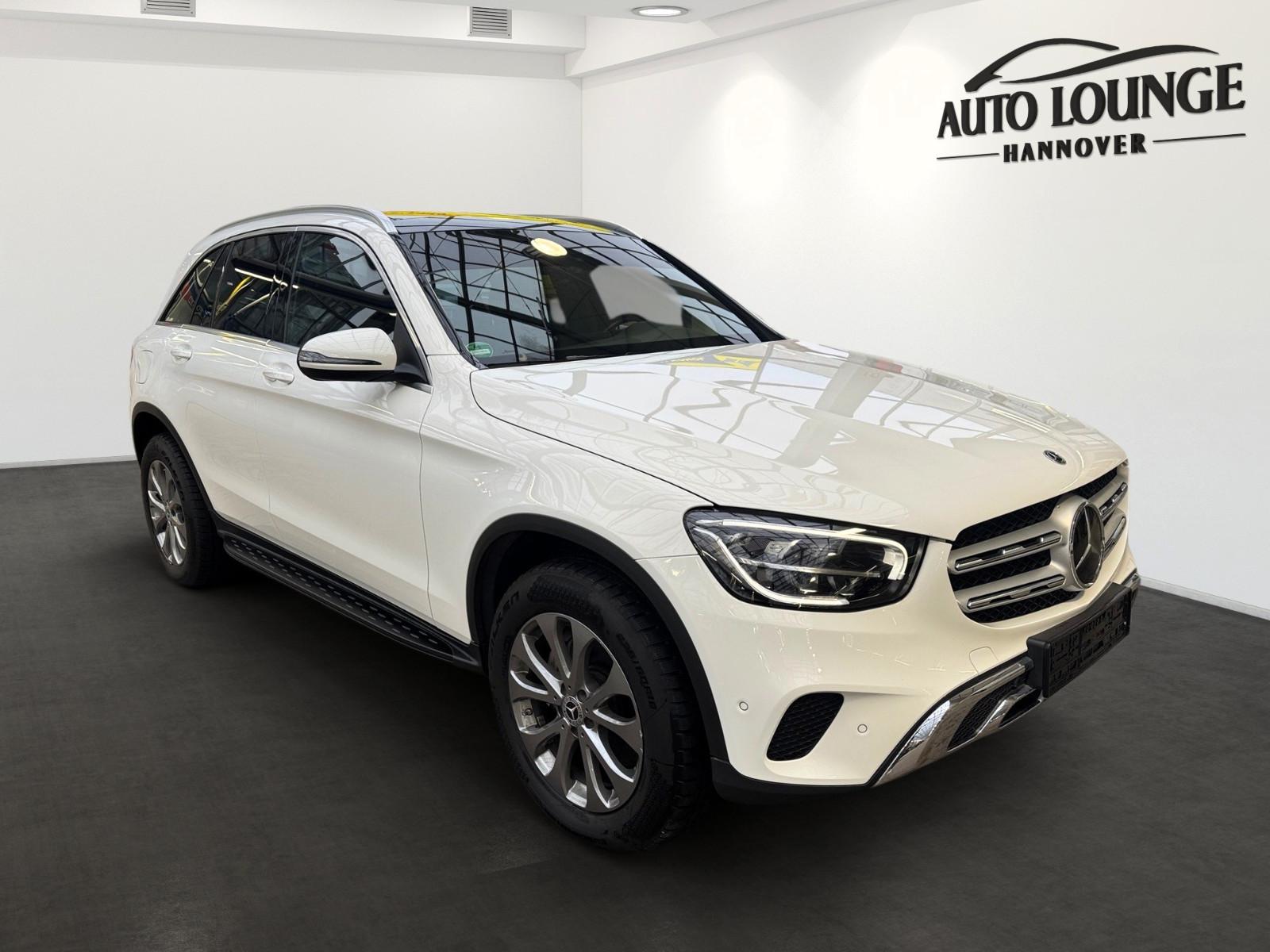 Mercedes-Benz GLC 300 de 4MATIC | Distronic | Pano | AHK | LED