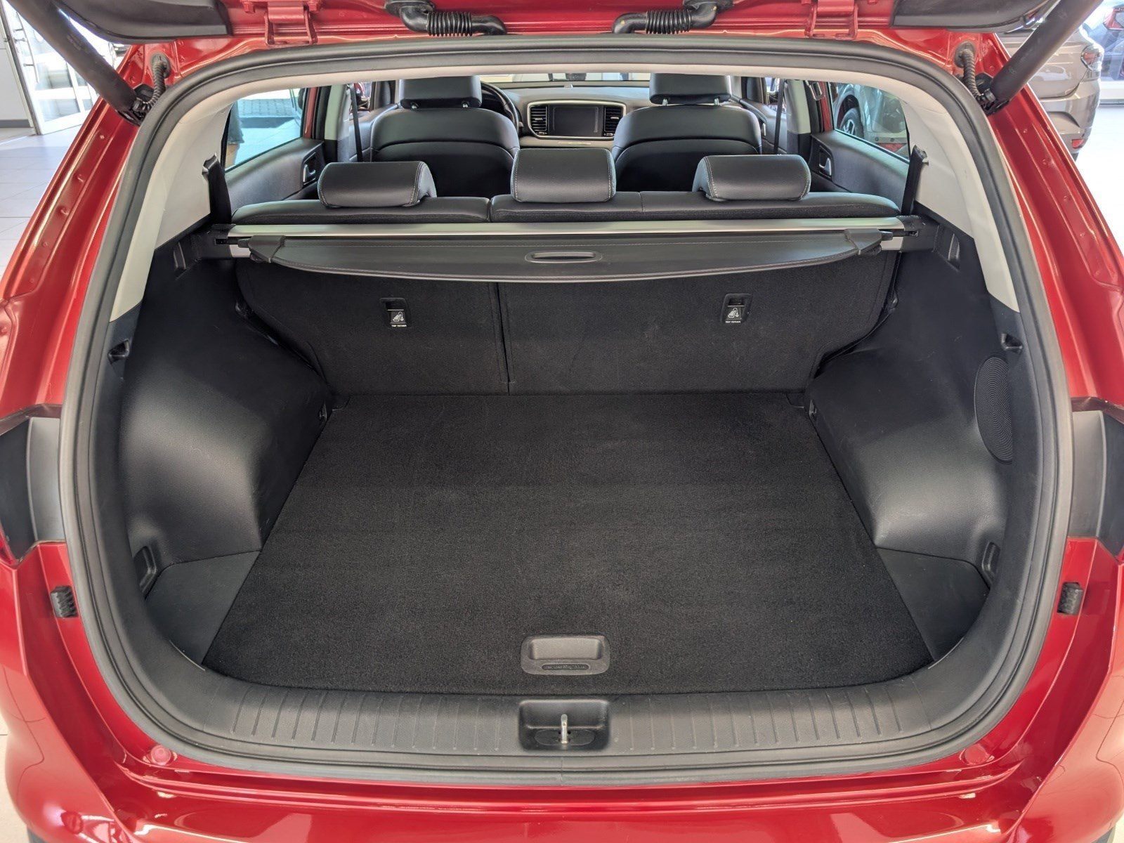 KIA Sportage  2.0 CRDi MHEV Platinum Edition 4WD – Bild 13