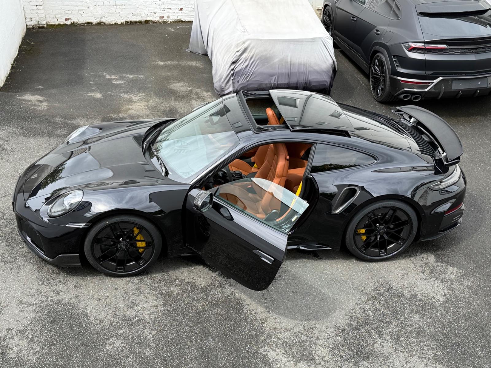 Porsche 992 Turbo S*CarbonSpDesign*Burmester*Liftsystem*