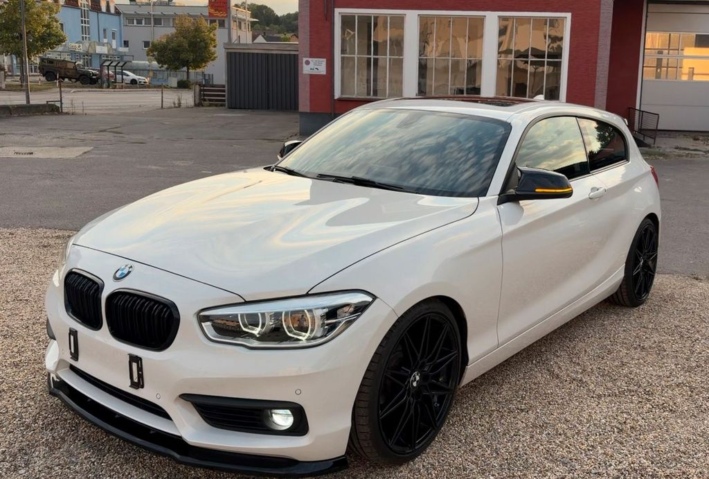 Image of BMW 120